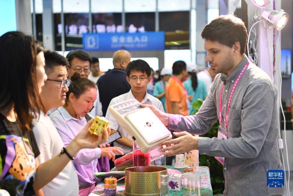 乐优三门棋牌